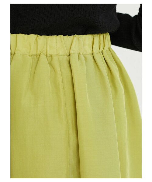 Green　Parks（グリーンパークス）の「ランダムタックギャザースカート（スカート・ライトグレー/チャコールグレー/イエロー/ブルー・F）」の4枚目の写真
