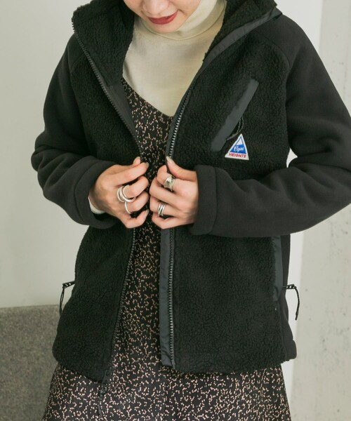 Cape HEIGHTS(ケープハイツ)の「Cape HEIGHTS BREAKHEART FLEECEJacket(その他・レディース・TAN/BLACK・XS)」の2枚目の写真