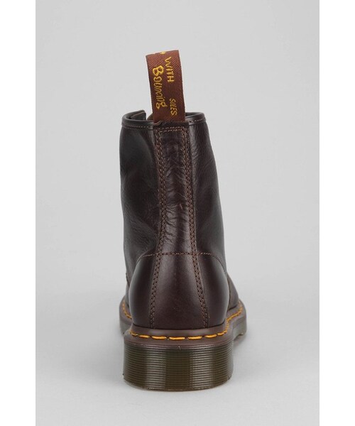 Dr. Martens（ドクターマーチン）の「Dr. Martens 1460 8-Eye Reinvented Boot（ブーツ・メンズ・BROWN/BLACK・13/11/10/9/8/12）」の2枚目の写真