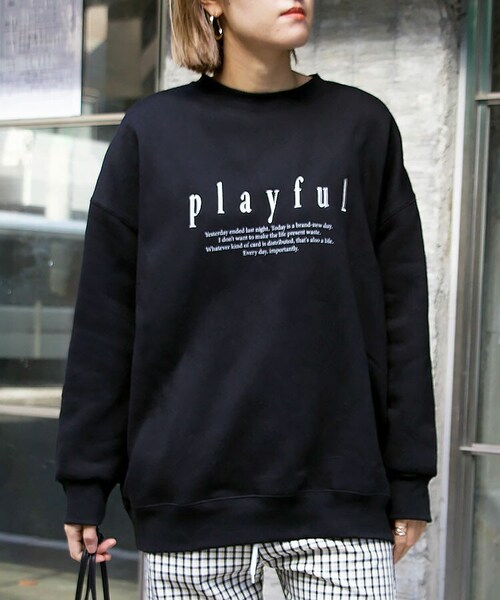 Sheson（シーズン）の「裏起毛playfulロゴBIGスウェット（スウェット・レディース・グレー/ブラック・F）」の2枚目の写真