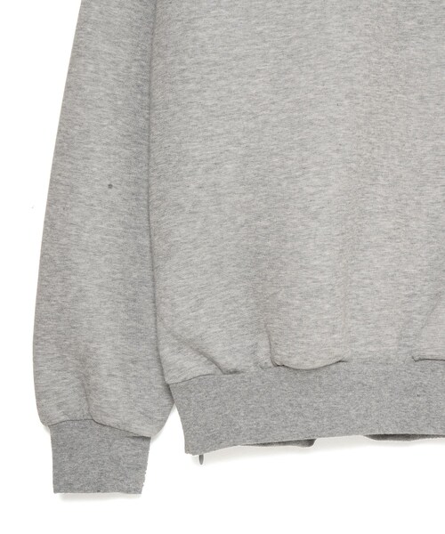 Side zipped pullover