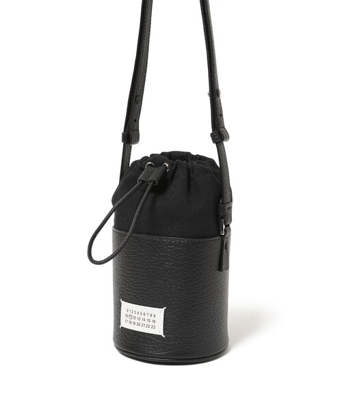 Maison Margiela（メゾンマルジェラ）の「5AC MINI BUCKET（バッグ・レディース・BLACK/01・F）」の5枚目の写真
