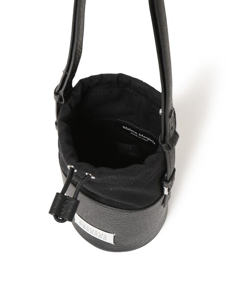 Maison Margiela（メゾンマルジェラ）の「5AC MINI BUCKET（バッグ・レディース・BLACK/01・F）」の7枚目の写真