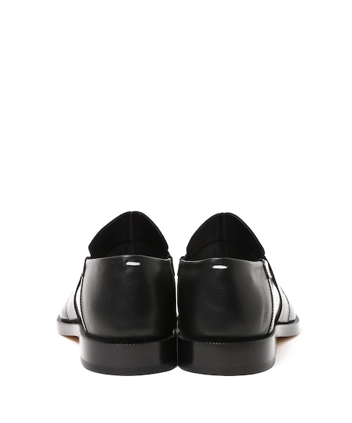 Maison Margiela(メゾンマルジェラ)の「'Tabi' MALE FLAT(シューズ・レディース・BLACK/01・38)」の2枚目の写真