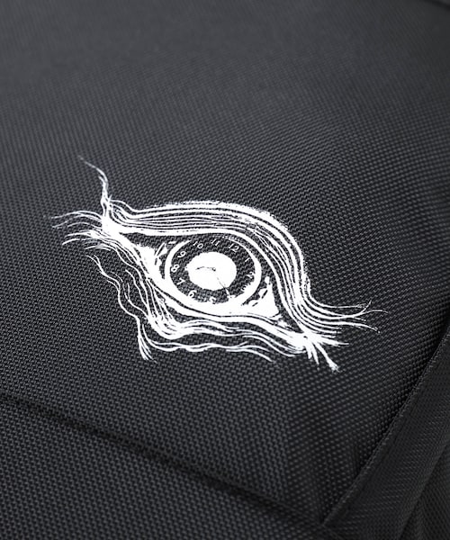 Yohji Yamamoto（ヨウジヤマモト）の「Yohji Yamamoto × New Era DAY PACK YY LPATCH EYE BLK（バッグ・メンズ・BLACK/01・03）」の6枚目の写真