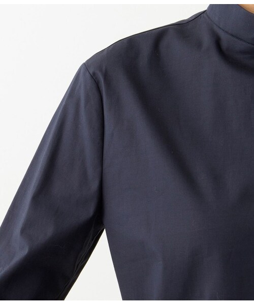 ADAM ET ROPE'(アダムエロペ)の「ハイネック ブラウス(トップス・レディース・ホワイト/ネイビー・38)」の7枚目の写真