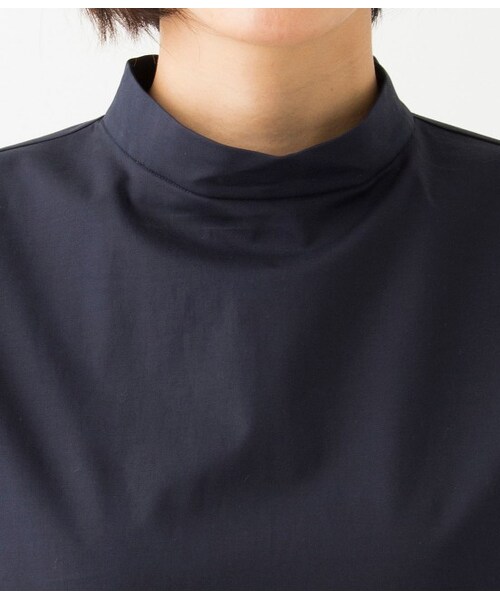 ADAM ET ROPE'(アダムエロペ)の「ハイネック ブラウス(トップス・レディース・ホワイト/ネイビー・38)」の6枚目の写真