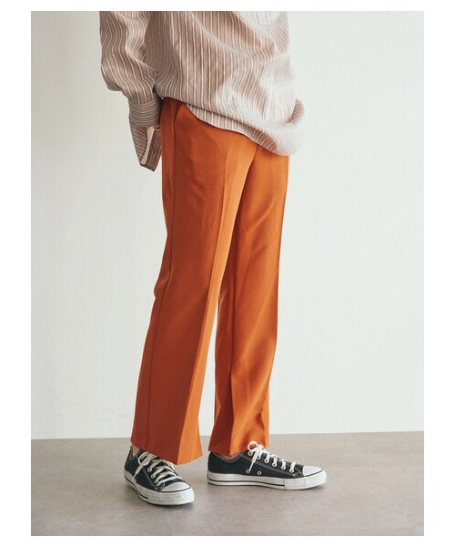 GARAGE OF GOOD CLOTHING(ガレージオブグッドクロージング)の「【Special Price】センタープレスフレアーパンツ(パンツ・ブラック/テラコッタ/パープル・36/37/38)」の2枚目の写真