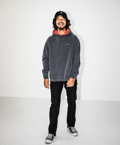URBAN RESEARCH Sonny Label(アーバンリサーチサニーレーベル)の「OOPS ピグメントライトウェイトパーカー(その他・メンズ・レッド/オフ/チャコール・M/L)」の11枚目の写真