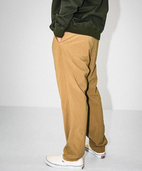URBAN RESEARCH Sonny Label(アーバンリサーチサニーレーベル)の「OOPS テックコーデュロイパンツ(その他・メンズ・オフ/ベージュ・M/L)」の2枚目の写真