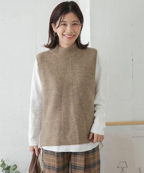 URBAN RESEARCH DOORS（アーバンリサーチドアーズ）の「ハイネック