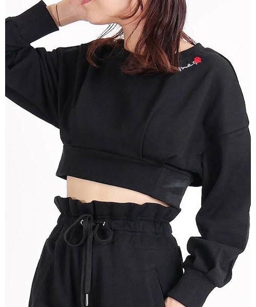 SMALL STYLE（スモールスタイル）の「クロップドスウェットトップス（スウェット・レディース・ブルー/ベージュ/ブラック・XS/S）」の2枚目の写真