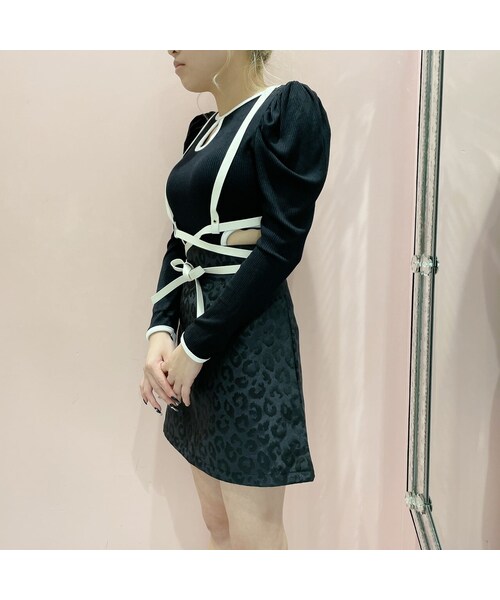 lilLilly（リルリリー）の「【新柄&再入荷】レザーリボンハーネス（アクセサリー・レディース・WHITE/BLUE/PINKクロコ/BLACKクロコ）」の16枚目の写真