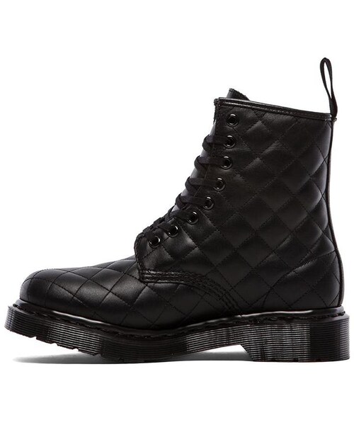 Dr. Martens（ドクターマーチン）の「Dr. Martens Coralie Quilted 8-Eye Boot（ブーツ・レディース・Black・9）」の3枚目の写真