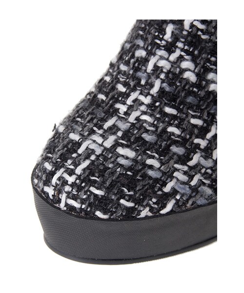 w closet(ダブルクローゼット)の「モコモコパンプス(シューズ・レディース・ベージュ/ブラック/ミックス・M/L)」の7枚目の写真