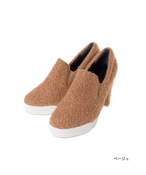 w closet(ダブルクローゼット)の「モコモコパンプス(シューズ・レディース・ベージュ/ブラック/ミックス・M/L)」の1枚目の写真