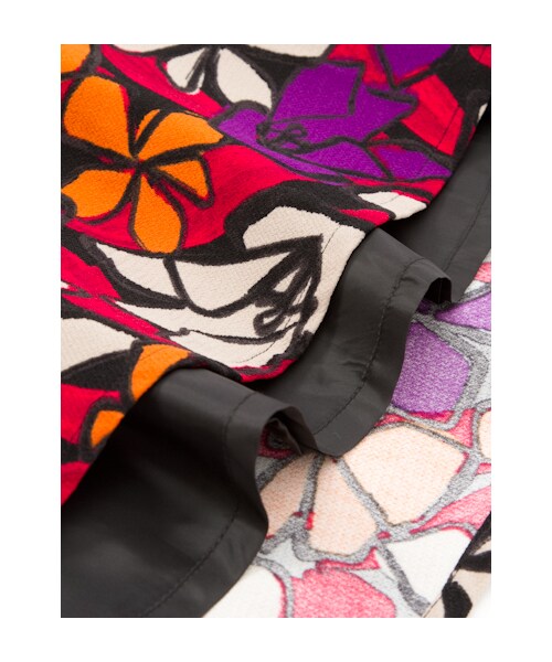 w closet(ダブルクローゼット)の「手書き風花柄ミモレ丈スカート(パンツ・レディース・ピンクベース/ブルーベース・FREE)」の8枚目の写真