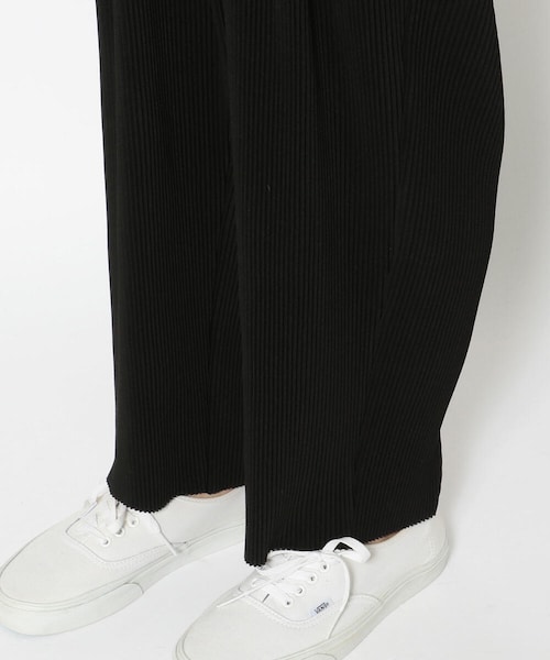 Toironier（トワロニエ）の「Toironier/トワロニエ/Pleats Chef Pants/プリーツシェフパンツ（パンツ・メンズ・BLACK/ROSE・F）」の7枚目の写真