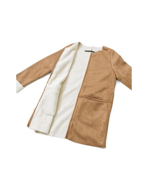 KBF（ケイビーエフ）の「KBF+　ノーカラーフェイクムートン（ジャケット/アウター・レディース・NVY/CAM・one）」の11枚目の写真