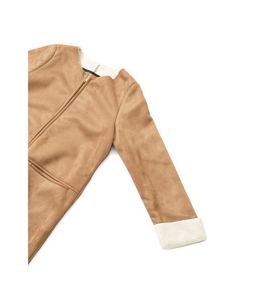 KBF（ケイビーエフ）の「KBF+　ノーカラーフェイクムートン（ジャケット/アウター・レディース・NVY/CAM・one）」の8枚目の写真