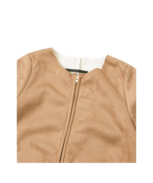 KBF（ケイビーエフ）の「KBF+　ノーカラーフェイクムートン（ジャケット/アウター・レディース・NVY/CAM・one）」の7枚目の写真