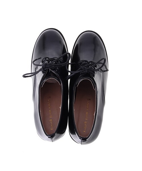 E hyphen world gallery(イーハイフンワールドギャラリー)の「厚底レースアップシューズ(ブーティ・レディース・ブラック/ネイビー・S/M/L)」の6枚目の写真