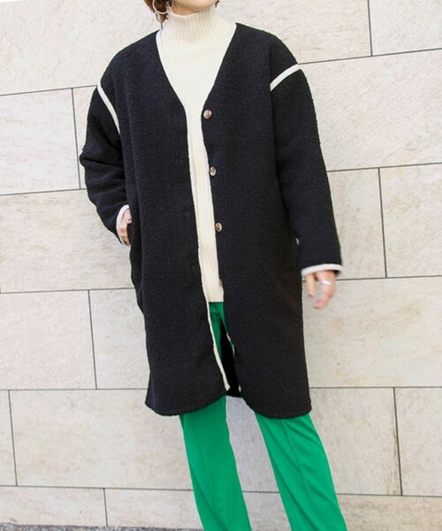 Sheson（シーズン）の「ノーカラーパイピングボアコート（ノーカラーコート・レディース・ホワイト/ブラウン/ブラック・F）」の2枚目の写真