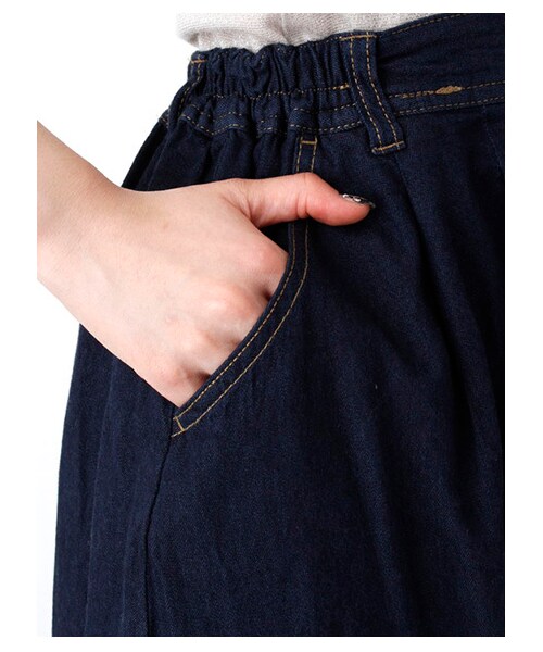 Green Parks fuuwa（グリーンパークスフーワ）の「Aデニムロングスカート（スカート・レディース・インディゴ/ダークインディゴ・F）」の7枚目の写真