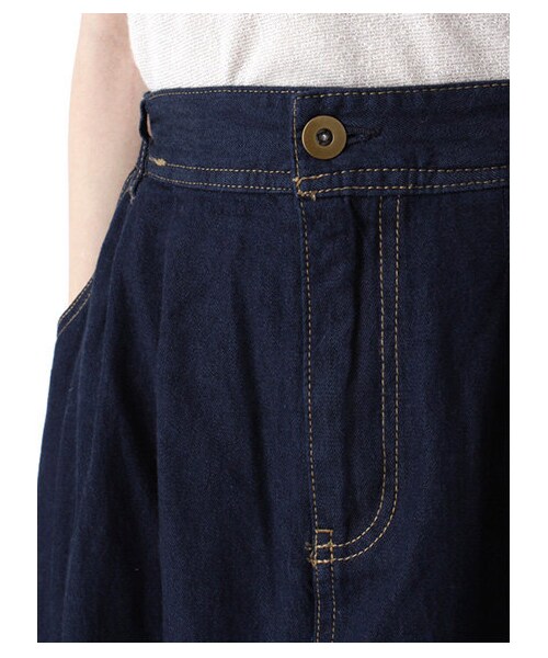 Green Parks fuuwa（グリーンパークスフーワ）の「Aデニムロングスカート（スカート・レディース・インディゴ/ダークインディゴ・F）」の6枚目の写真