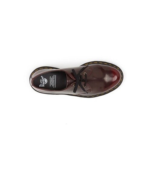 Dr. Martens（ドクターマーチン）の「Dr. Martens 'Vegan 1461' Oxford（シューズ・レディース・Cherry Red Cambridge・10 M/7 M）」の2枚目の写真