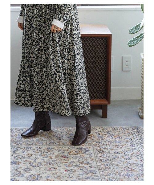 AMERICAN HOLIC（アメリカンホリック）の「スタンドカラーサテンワンピース（ワンピース/ドレス・ドット/フラワー・M/L）」の4枚目の写真