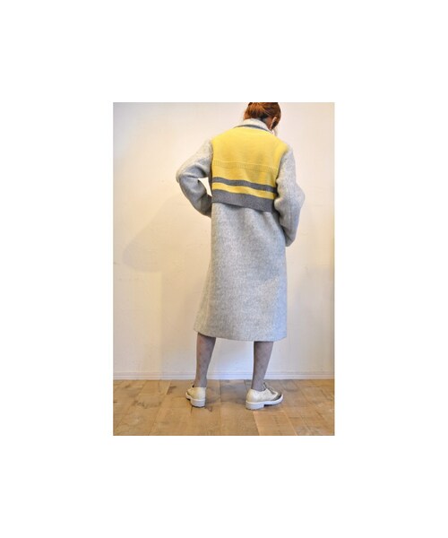 blanc basque(ブランバスク)の「バックニットコート(ステンカラーコート・レディース・ブラック/グレー・one)」の2枚目の写真