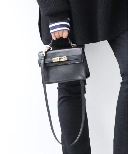 Deuxieme Classe(ドゥーズィエムクラス)の「《予約》 MINI BAG(バッグ・ブラック/(001)/フリー/在庫あり)」の1枚目の写真