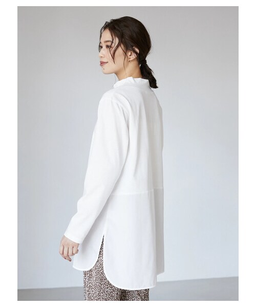 Green　Parks（グリーンパークス）の「裾ドッキングタートルプルオーバー（トップス・オフホワイト・F）」の2枚目の写真