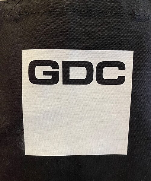 GDC（ジーディーシー）の「BOXLOGO TOTEBAG（バッグ・メンズ・WHITE/BLACK・F）」の5枚目の写真