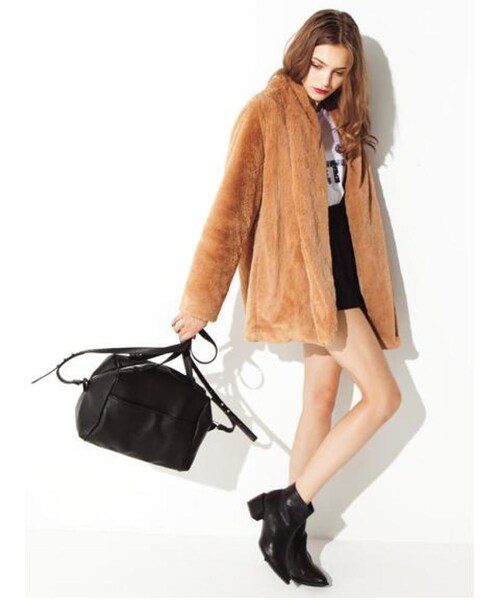 EMODA（エモダ）の「ショールカラーボアCO（ジャケット/アウター・レディース・ホワイト/ブラック/キャメル・F）」の17枚目の写真