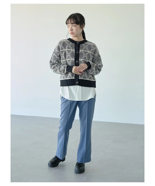 earth music&ecology（アースミュージックアンドエコロジー）の「2way ジャカードニットカーディガン(ダイヤ)（トップス・ブラック/ブラウン/ネイビー・F）」の9枚目の写真