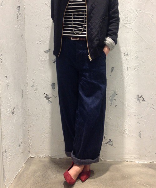 Johnbull Private labo(ジョンブルプライベートラボ)の「ネイビーパンツ(デニムパンツ・レディース・インディゴブルー・X-SMALL/SMALL/MEDIUM/LARGE)」の1枚目の写真