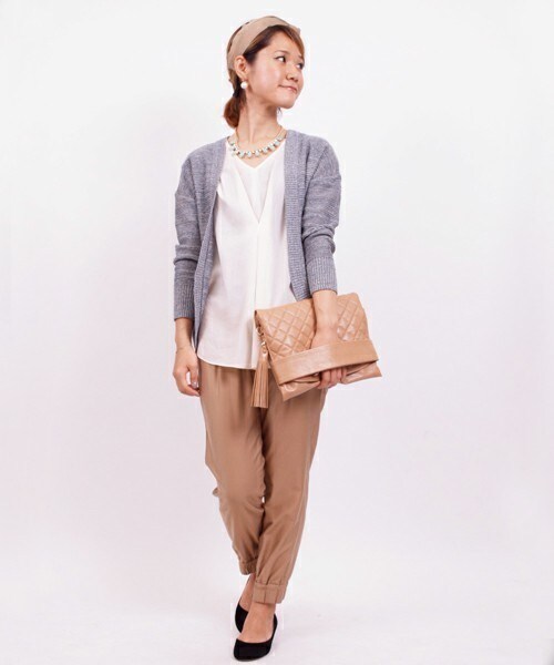 FREDY&GLOSTER（フレディアンドグロスター）の「テンセルローンプルオーバーブラウス（シャツ/ブラウス・レディース・オフホワイト/ブルー・36/38）」の3枚目の写真