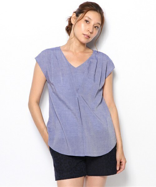 FREDY&GLOSTER（フレディアンドグロスター）の「テンセルローンプルオーバーブラウス（シャツ/ブラウス・レディース・オフホワイト/ブルー・36/38）」の11枚目の写真