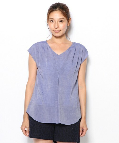 FREDY&GLOSTER（フレディアンドグロスター）の「テンセルローンプルオーバーブラウス（シャツ/ブラウス・レディース・オフホワイト/ブルー・36/38）」の4枚目の写真