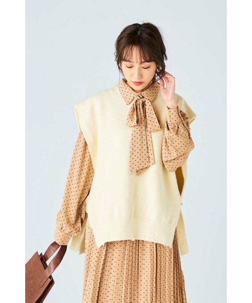 N WITH.（エヌウィズ）の「ニットベスト（ベスト・レディース・ベージュ/ホワイト・F）」の2枚目の写真