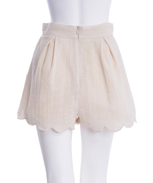 LAGUNAMOON(ラグナムーン)の「【CASUAL】スカラップハイウエストショートパンツ(パンツ・レディース・アイボリー/ブラック/ネイビー・S/M)」の6枚目の写真