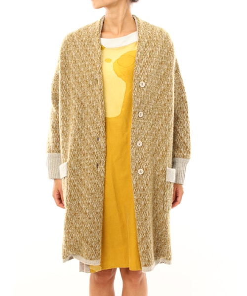 ADIEU TRISTESSE(アデュートリステス)の「強縮ジャガードコンビニットコート(トップス・レディース・ベージュ系/チャコール系・F)」の2枚目の写真