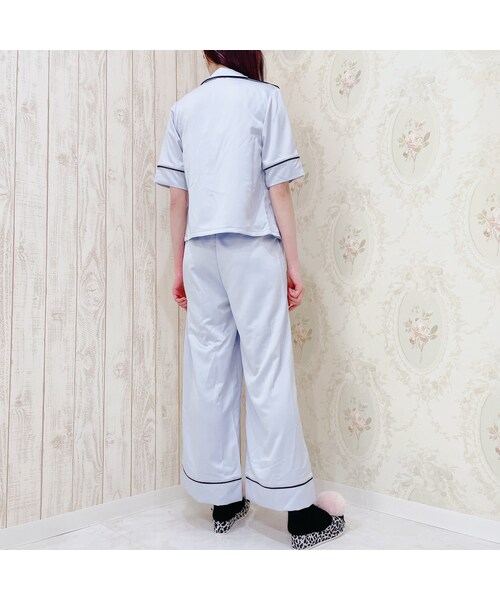 lilLilly(リルリリー)の「【12/3 12:00先行発売】パイピングロングパンツ(パンツ・レディース・PINK/BLUE/WHT COW/BLK COW)」の4枚目の写真