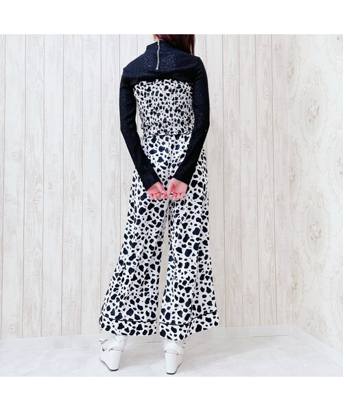 lilLilly(リルリリー)の「【12/3 12:00先行発売】パイピングロングパンツ(パンツ・レディース・PINK/BLUE/WHT COW/BLK COW)」の12枚目の写真