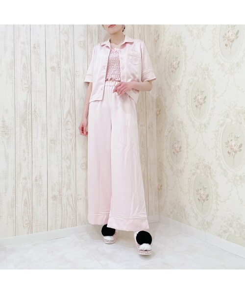 lilLilly(リルリリー)の「【12/3 12:00先行発売】パイピングロングパンツ(パンツ・レディース・PINK/BLUE/WHT COW/BLK COW)」の8枚目の写真
