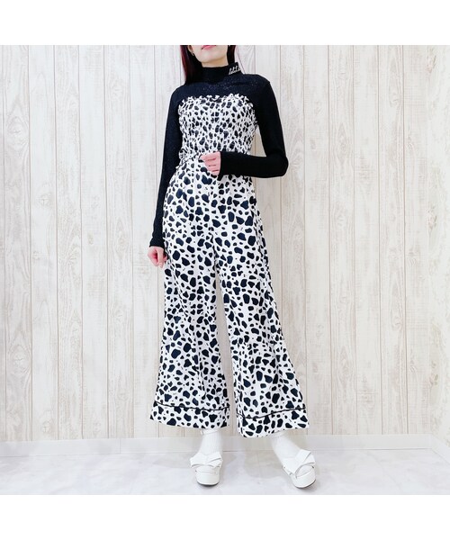 lilLilly(リルリリー)の「【12/3 12:00先行発売】パイピングロングパンツ(パンツ・レディース・PINK/BLUE/WHT COW/BLK COW)」の13枚目の写真
