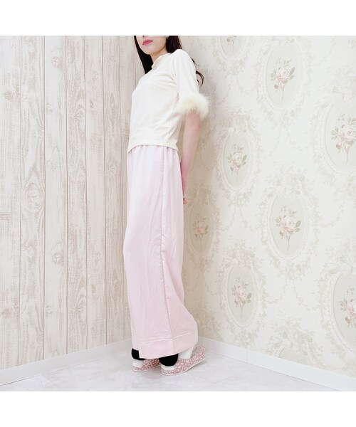 lilLilly(リルリリー)の「【12/3 12:00先行発売】パイピングロングパンツ(パンツ・レディース・PINK/BLUE/WHT COW/BLK COW)」の14枚目の写真