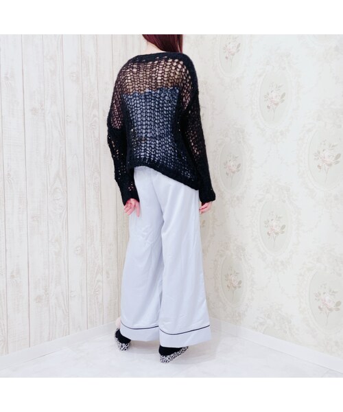 lilLilly（リルリリー）の「【12/3 12:00先行発売】ホログラムルーズニット（トップス・レディース・WHITE/PINK/BLUE/BLACK）」の12枚目の写真